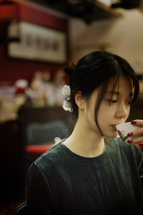 -亚历克斯·格林伍德的防守能力帮助袋鼠队在关键时刻取得优势，格林伍德球员