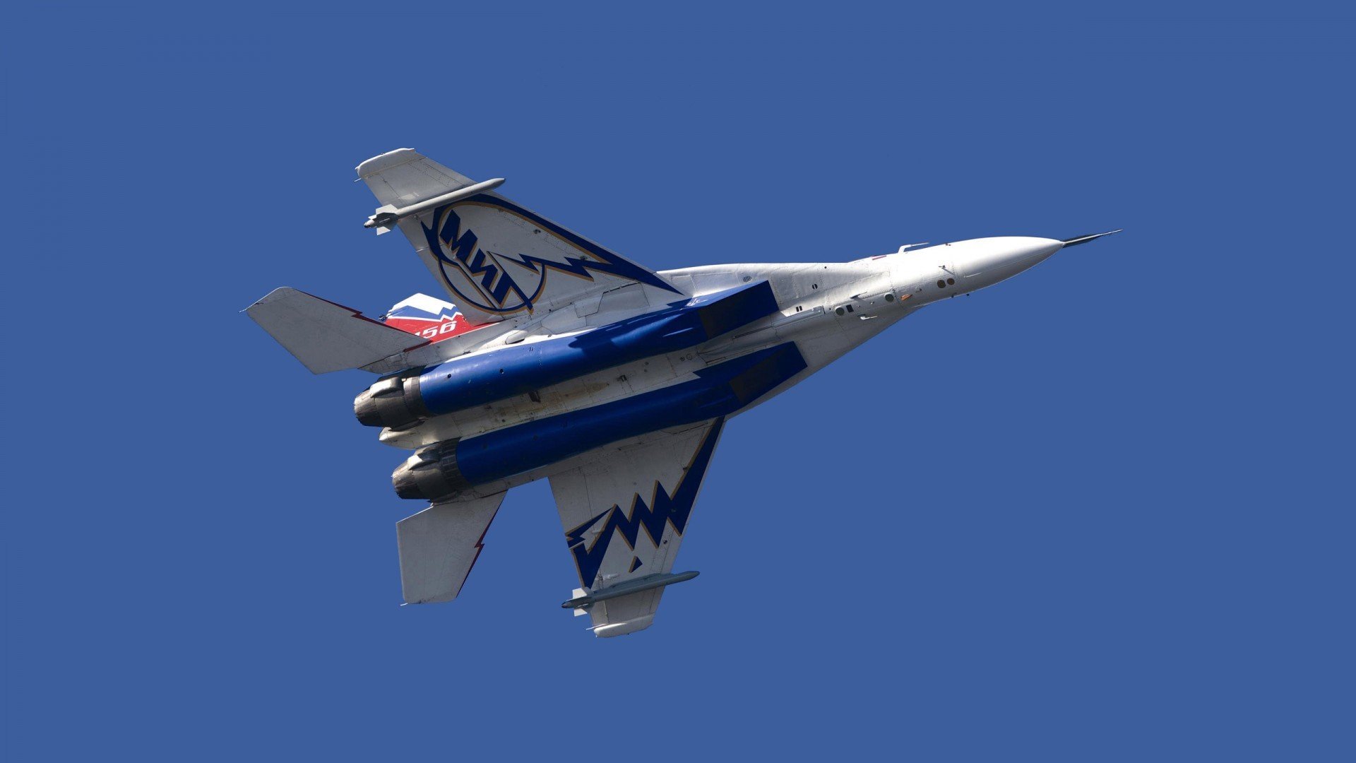 九游网页版官网-范奥特尔戴克成为比利时蝶泳焦点，范特比尔德