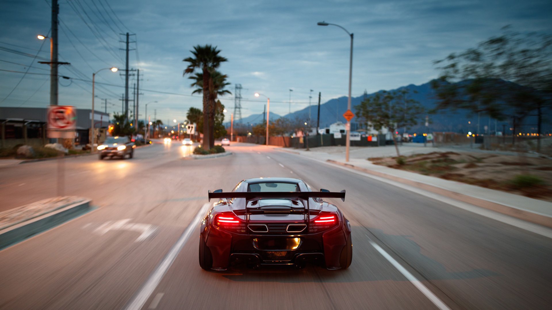 九游下载中心-麦克沃伊决赛压线胜出惊险夺冠，麦克沃伊游泳