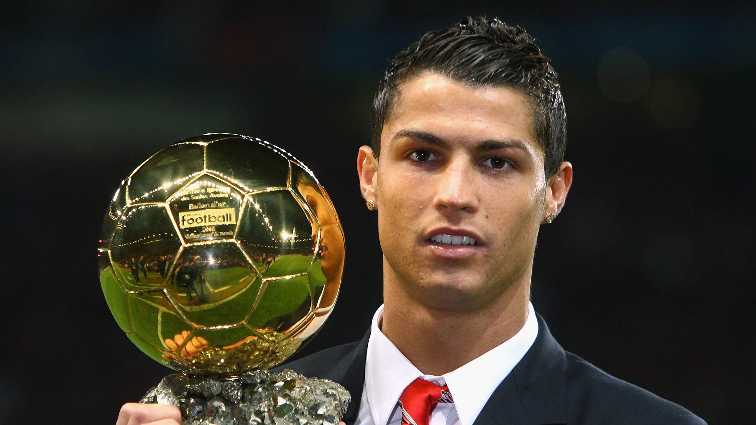 “逆境中的冠军:车手如何在极端条件下坚持到底”